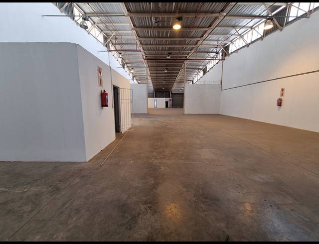 775M² WAREHOUSE TO LET IN SELBY